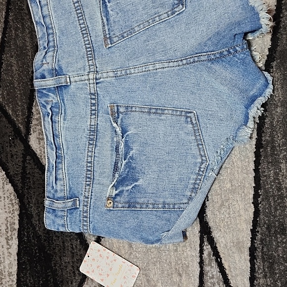 FREE PEOPLE FELTON HIGH-WAISTED DISTRESSED RAW-EDGE ZIP-FLY DENIM JEAN SHORT-NWT - Picture 9 of 12